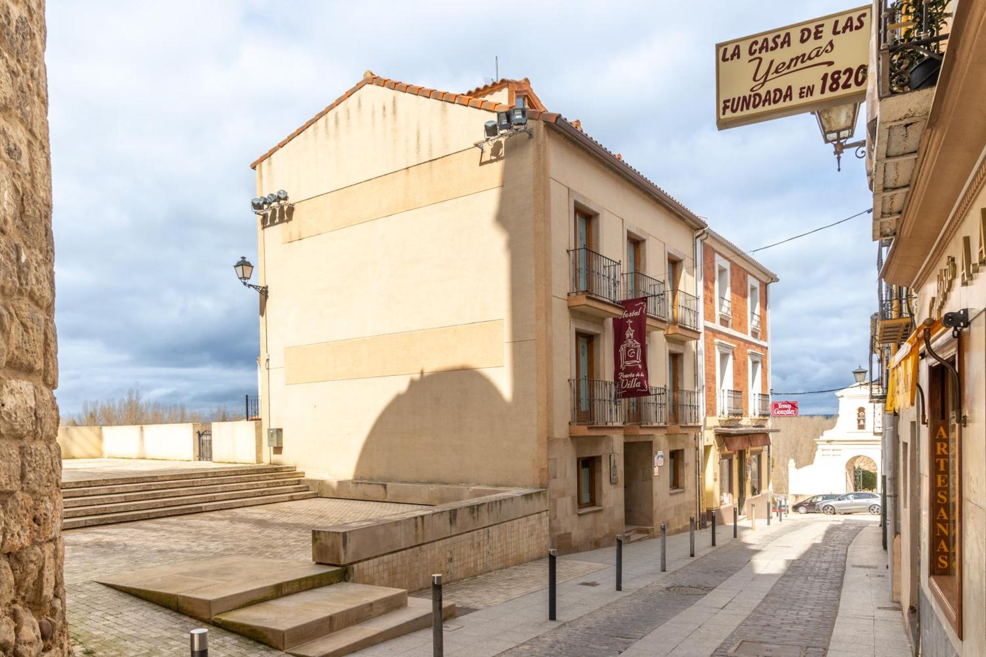 Hostal Sin Recep24H Puerta De La Villa - Pet Friendly & Restaurante Almazán Exterior foto
